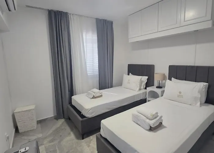 Apartment Lazuli Beachfront Sea View Ap 34