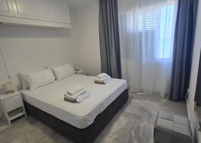 Lazuli Beachfront Sea View Ap 34 Apartment Larnaka