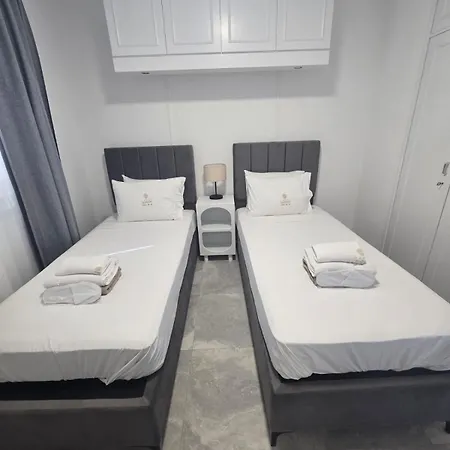 Apartment Lazuli Beachfront Sea View Ap 34