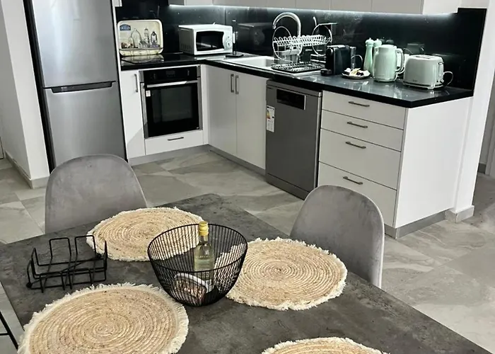 Lazuli Beachfront Sea View Ap 34 Apartment