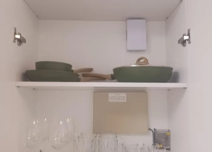 Lazuli Beachfront Sea View Ap 34 * Larnaca