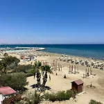 Daire Lazuli Beachfront Sea View Ap 34 Larnaca