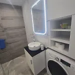 Lazuli Beachfront Sea View Ap 34 * Larnaca